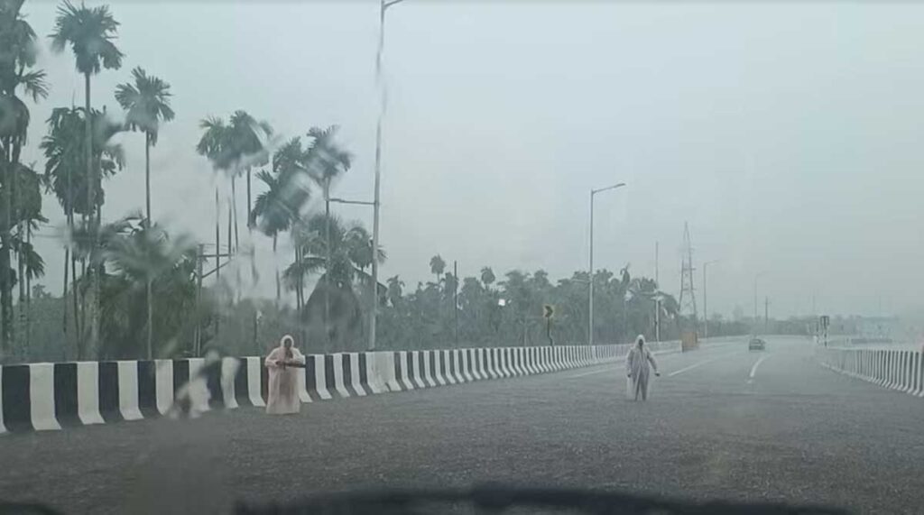 പെരുമഴ തുടരുന്നു