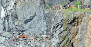 Paramada accident