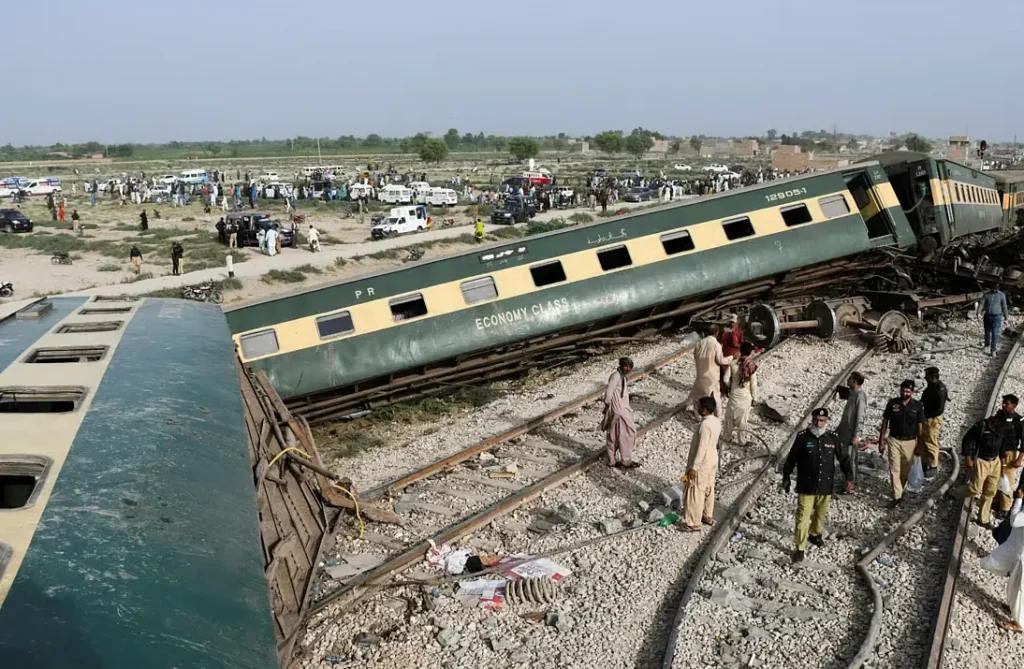 Pakistan train accident