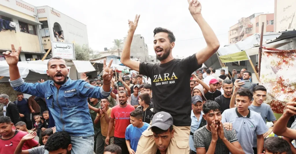 ഗാസയിൽ സമാധാനം പുലർന്നു, ആദ്യഘട്ട കരാർ പ്രാബല്യത്തിൽ, ഫലസ്തീനിലും ഇസ്രായിലിലും ആഹ്ലാദപ്രകടനങ്ങൾ