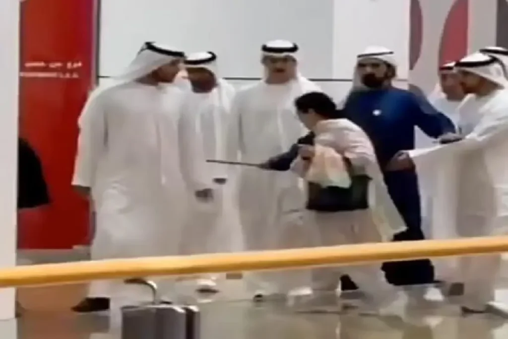 വൈറലായി ശൈഖ് മുഹമ്മദിന്റെ ഇടപെടൽ; ‘ഇതാണ് യഥാർത്ഥ നേതാവ്’, പ്രശംസിച്ചു സ്വദേശികളും വിദേശികളും