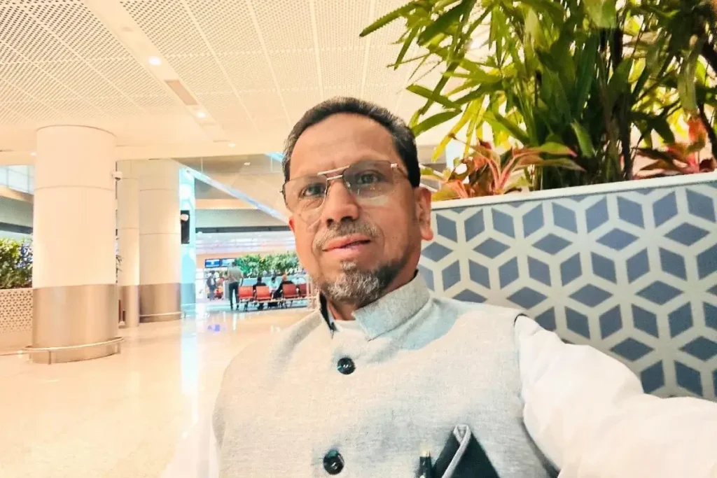 45 വർഷത്തെ സേവനത്തിന് വിരാമം; അബൂദാബിയുടെ പ്രവാസ ചരിത്രത്തിലെ ഒരധ്യായം പൂർത്തിയാക്കി നൗഷാദ് സത്താർ