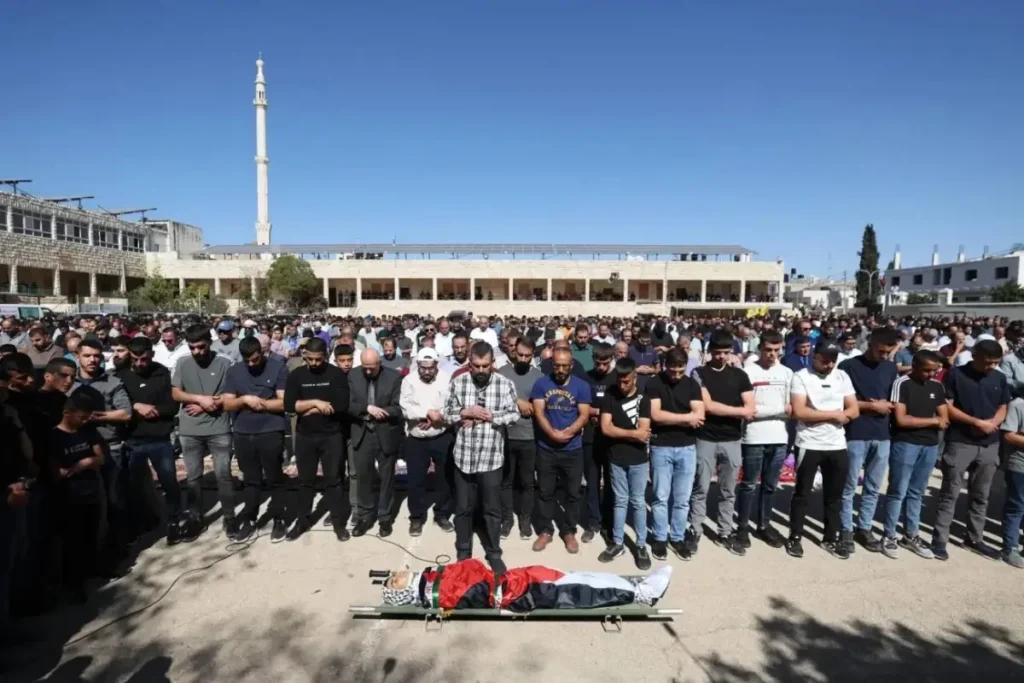 വെസ്റ്റ് ബാങ്കിലും ഗാസയിലും നാലു ഫലസ്തീനികള് കൊല്ലപ്പെട്ടു