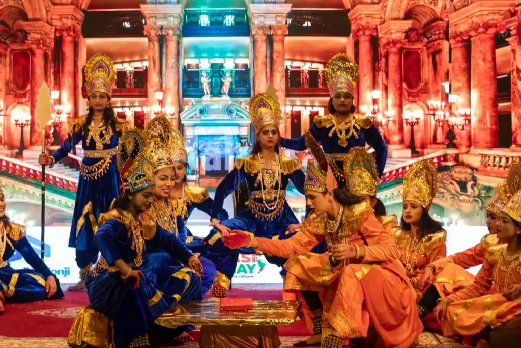 റിയാദ് ഇന്ത്യന് എംബസിയില് ‘ഗീത മഹോത്സവ് എ മ്യൂസിക്കല്’ സംഗീത നാടകം അരങ്ങേറി