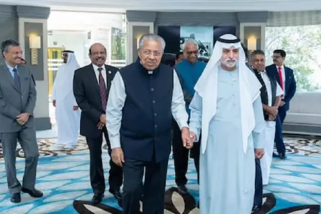 പിണറായി വിജയൻ അബുദാബിയിൽ; കൊട്ടാരത്തിൽ സ്വീകരണം നൽകി ഷെയ്ഖ് നഹ്യാൻ ബിൻ മുബാറക് അൽ നഹ്യാൻ