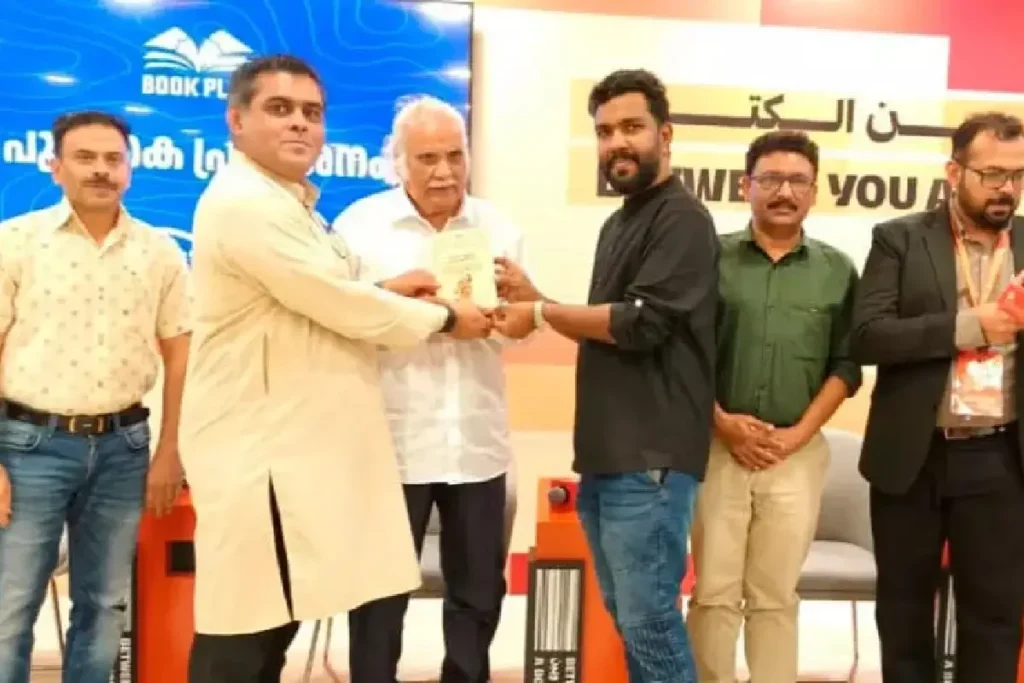 ശഹീദേ മില്ലത്ത് ടിപ്പു സുൽത്താൻ ഖിസ്സപ്പാട്ട്’ പ്രകാശനം ചെയ്തു