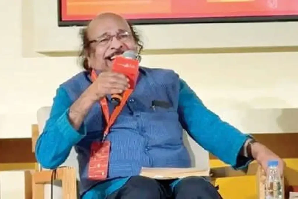 ഭരണത്തിൽ ശരിയല്ലെന്ന് തോന്നുന്നത് പറയുക തന്നെ ചെയ്യുമെന്ന് കവി സച്ചിദാനന്ദൻ