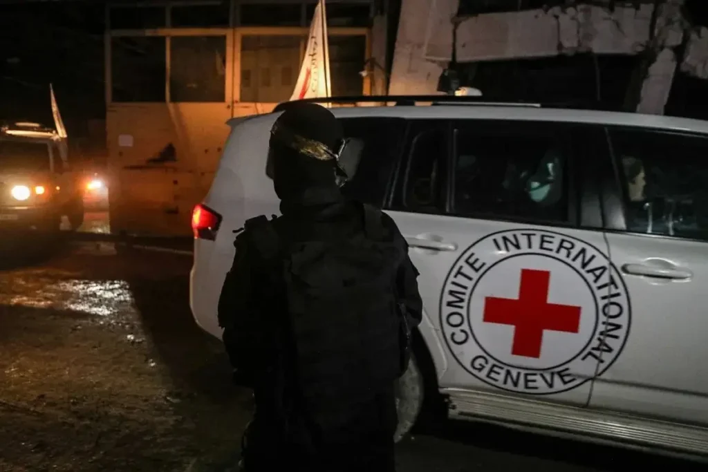 ഒരു ഇസ്രായിലി ബന്ദിയുടെ കൂടി മൃതദേഹം കൈമാറി ഹമാസ്