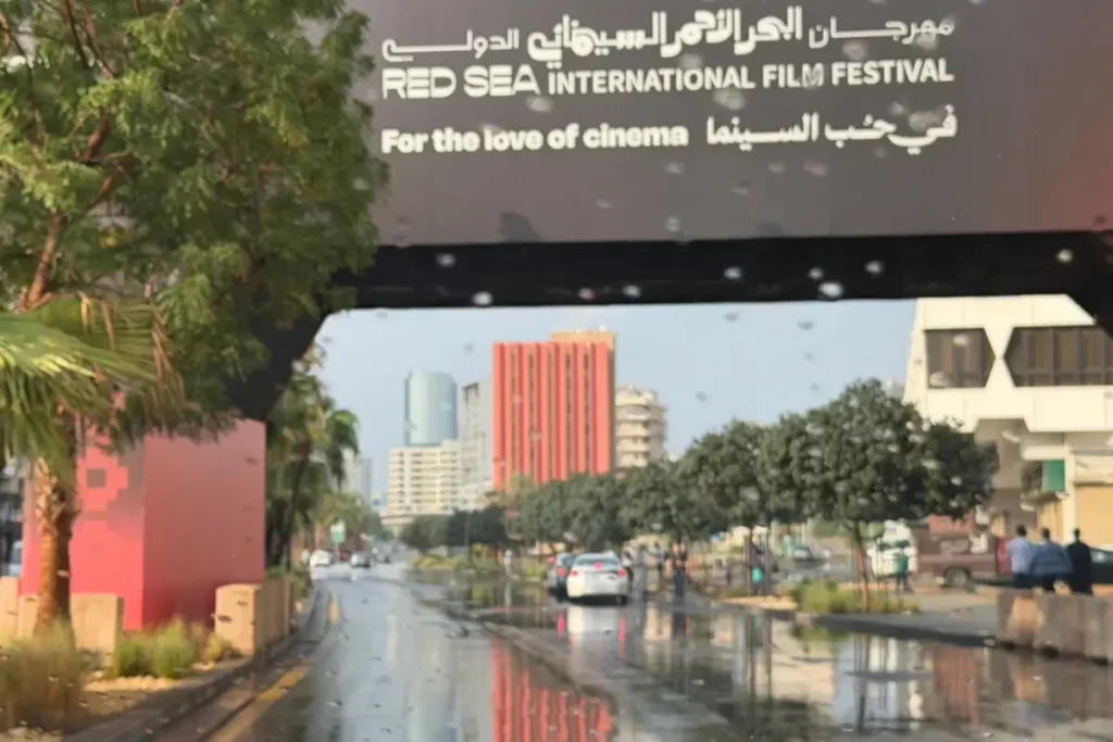 കനത്ത മഴ; റെഡ് സീ ഫിലിം ഫെസ്റ്റിവലില് ഇന്ന് പ്രദര്ശനങ്ങളില്ല