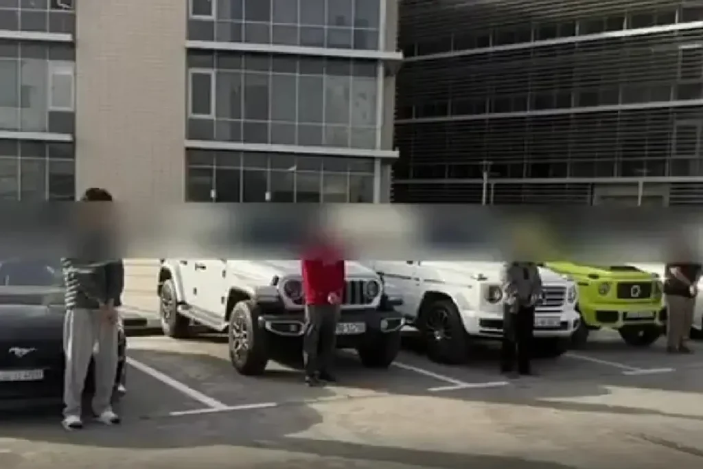 വാഹനാഭ്യാസ പ്രകടനം; മലയാളി യുവാക്കള് അടക്കമുള്ളവരെ കുവൈത്ത് നാടുകടത്തുന്നു