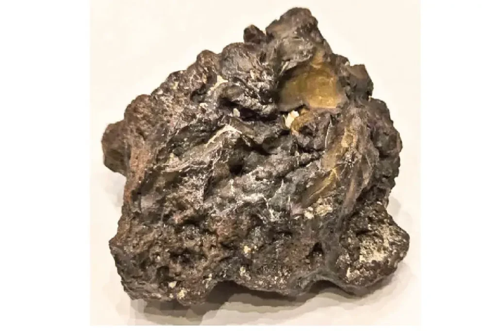 അൽ ഖോറിൽ വീണ്ടും ഉൽക്കാഭാഗം കണ്ടെത്തി