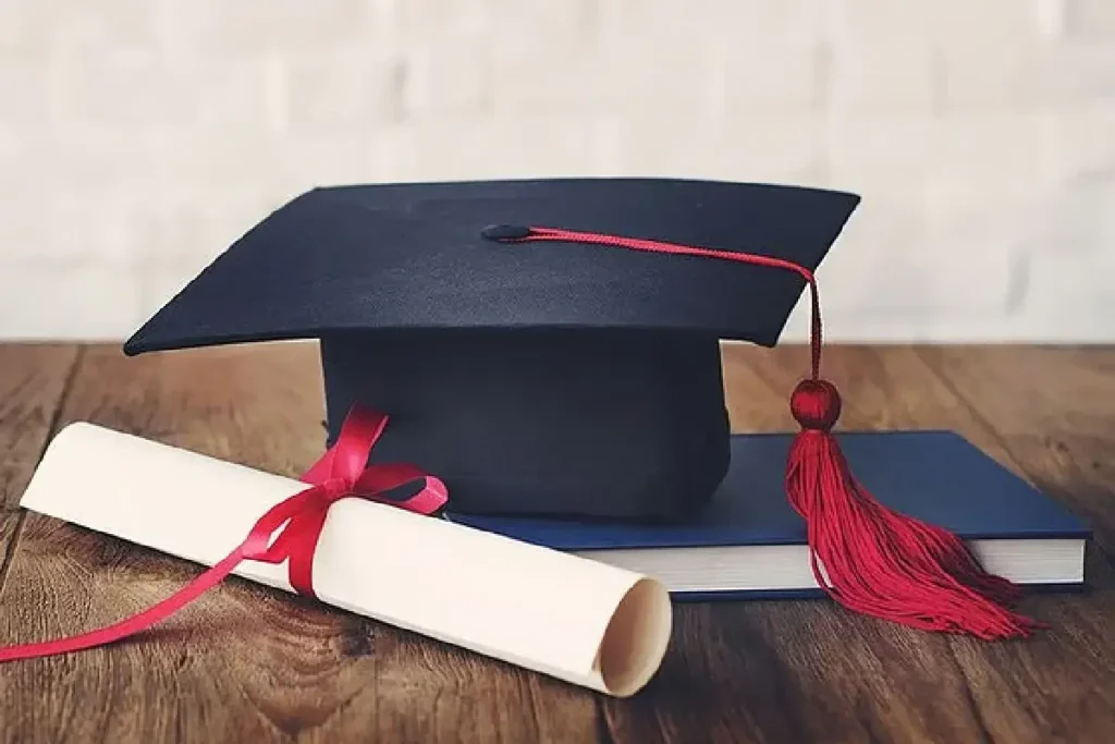 യു.എ.ഇയില് സര്വകലാശാല ബിരുദങ്ങളുടെ പരിശോധനങ്ങൾ ഇനി ഡിജിറ്റല് സേവനം വഴി, പേപ്പര് വര്ക്കുകൾ ഒഴിവാക്കുന്നു