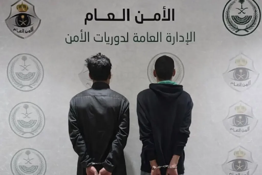 എതിര്ദിശയില് കാറോടിച്ച യുവാവും കൂട്ടാളിയും അറസ്റ്റില്