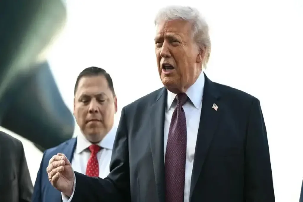 ഇറാന്റെ നാവികസേന, മിസൈല്, ആണവ പദ്ധതി എന്നിവ തുടച്ചുനീക്കുമെന്ന് ട്രംപ്