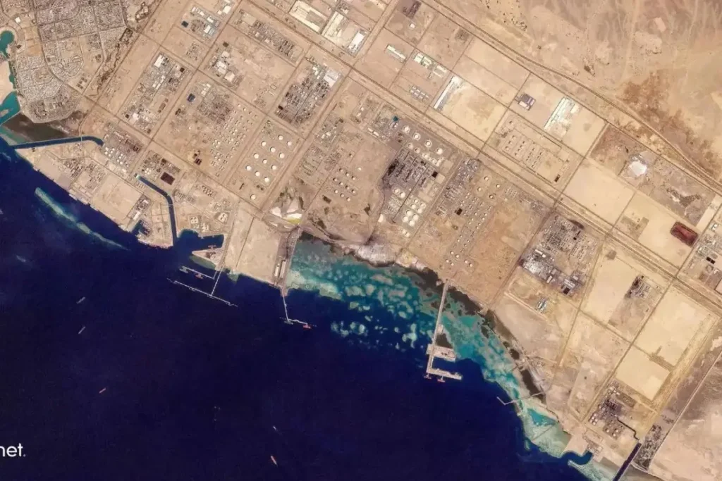 ഇന്ധന ക്ഷാമം പരിഹരിക്കാൻ സൗദിയുടെ യാമ്പു തുറമുഖം; പ്രതിദിന കയറ്റുമതി 40 ലക്ഷം ബാരലായി ഉയർന്നു