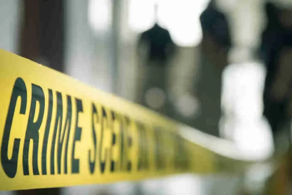 കോഴിക്കോട് മൂഴിക്കലിൽ പതിനാറുകാരിയും ബന്ധുവായ യുവാവും വീടിനുള്ളിൽ മരിച്ച നിലയിൽ