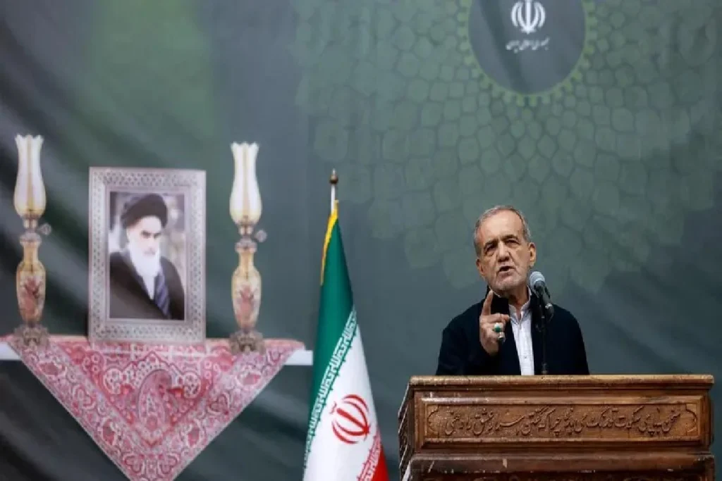 കീഴടങ്ങില്ലെന്ന് ആവര്ത്തിച്ച് ഇറാന് പ്രസിഡന്റ്