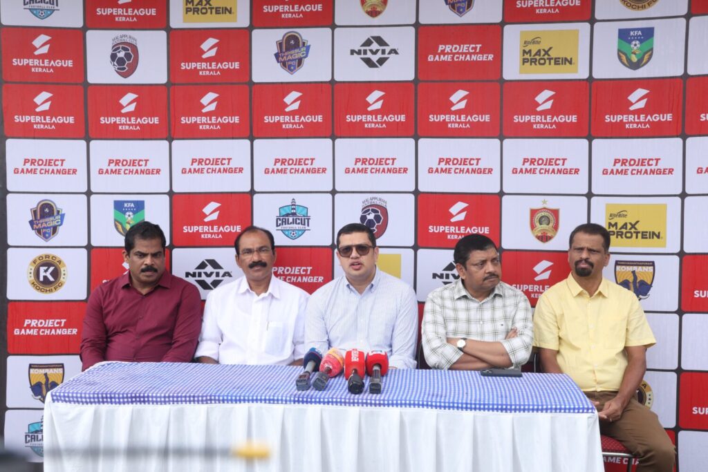 സൂപ്പര് ലീഗ് കേരള സെപ്തംബര് അവസാന വാരത്തില്; ‘സീസണ് 3’ മെഗാ ലോഞ്ചില് സിദ് ശ്രീറാം എത്തും