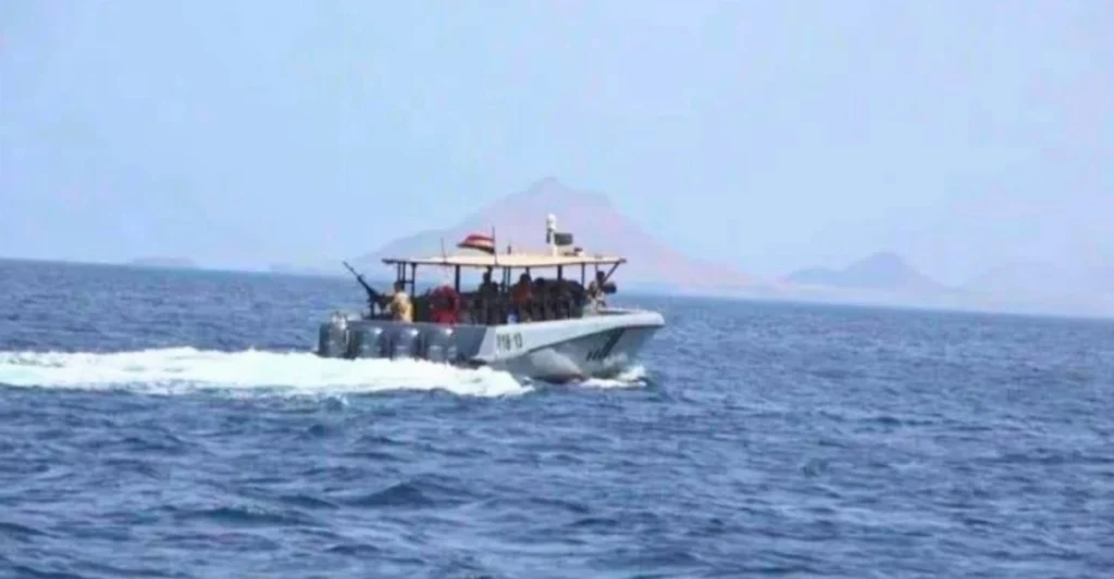 ചെങ്കടലില് എണ്ണ ടാങ്കര് ആക്രമിക്കാനുള്ള ഹൂത്തി നീക്കം പരാജയപ്പെടുത്തി; യെമൻ സംഘർഷത്തിലേക്ക് നീങ്ങുന്നുവെന്ന് യു.എൻ മുന്നറിയിപ്പ്