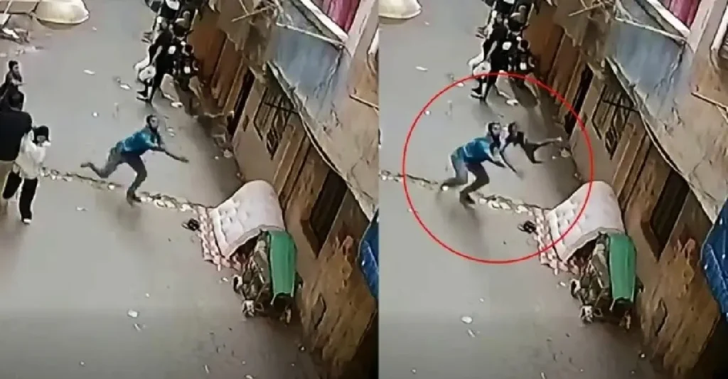 കെട്ടിടത്തിൽ നിന്ന് വീണ പിഞ്ചുകുഞ്ഞിനെ കൈകളിൽ വാരിയെടുത്ത് രക്ഷിച്ച് യുവാവ്